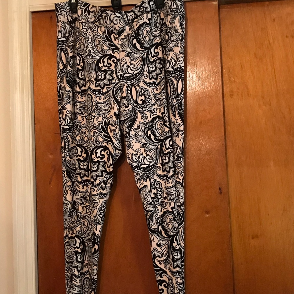 EST. 1946 Fashion Pants